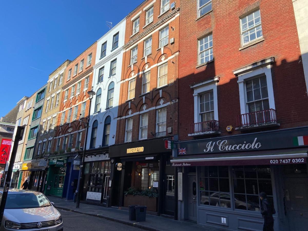 Lovely 2 Bed Flat In Soho! Лондон Экстерьер фото